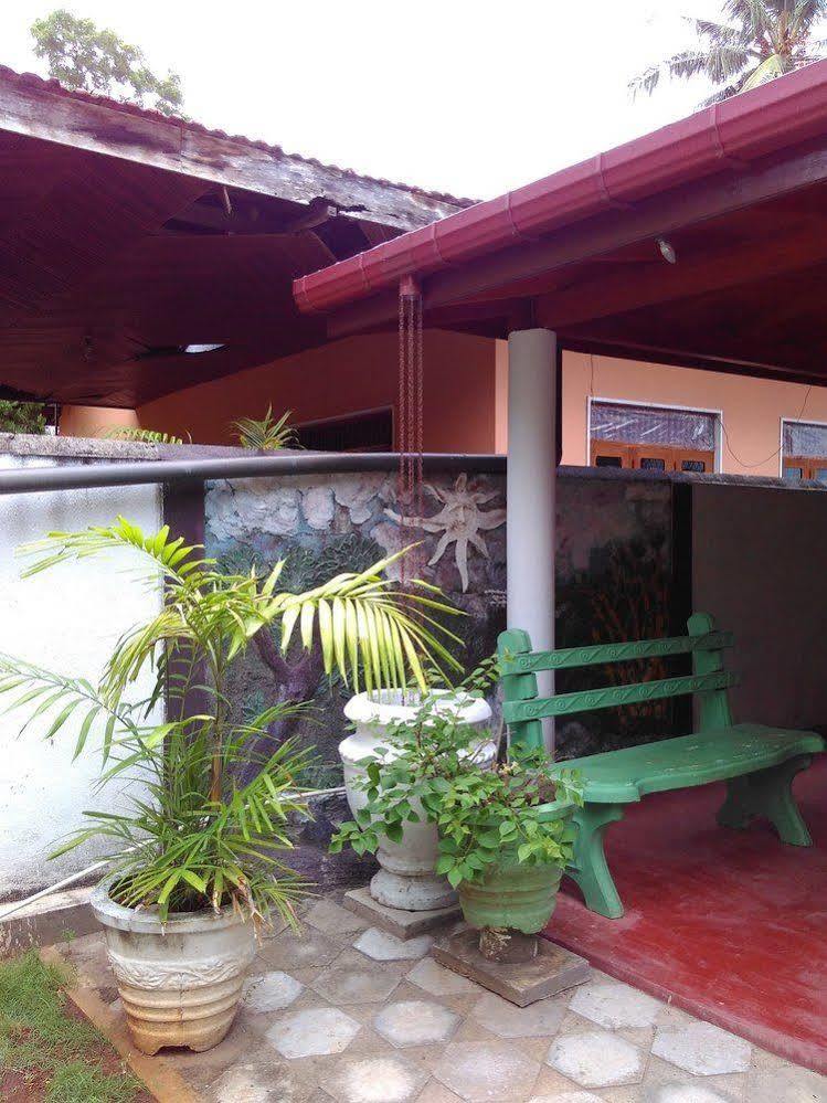 Sanoga Holiday Resort Tissamaharama Exterior photo
