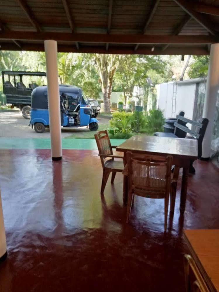 Sanoga Holiday Resort Tissamaharama Exterior photo