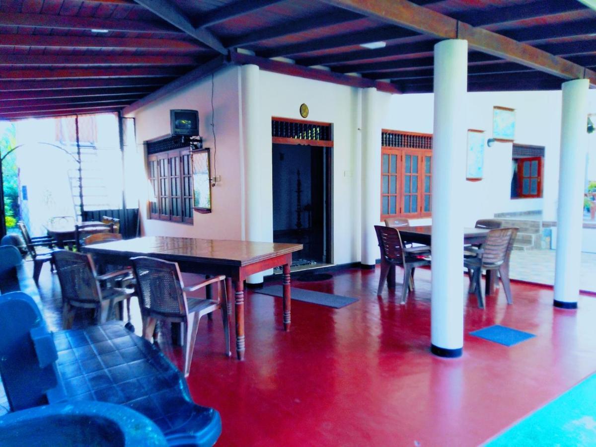 Sanoga Holiday Resort Tissamaharama Exterior photo